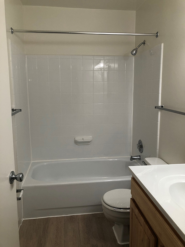 1 bath apt